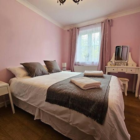Lovely Flat Close To Shepherd'S Bush Apartment London Exterior photo